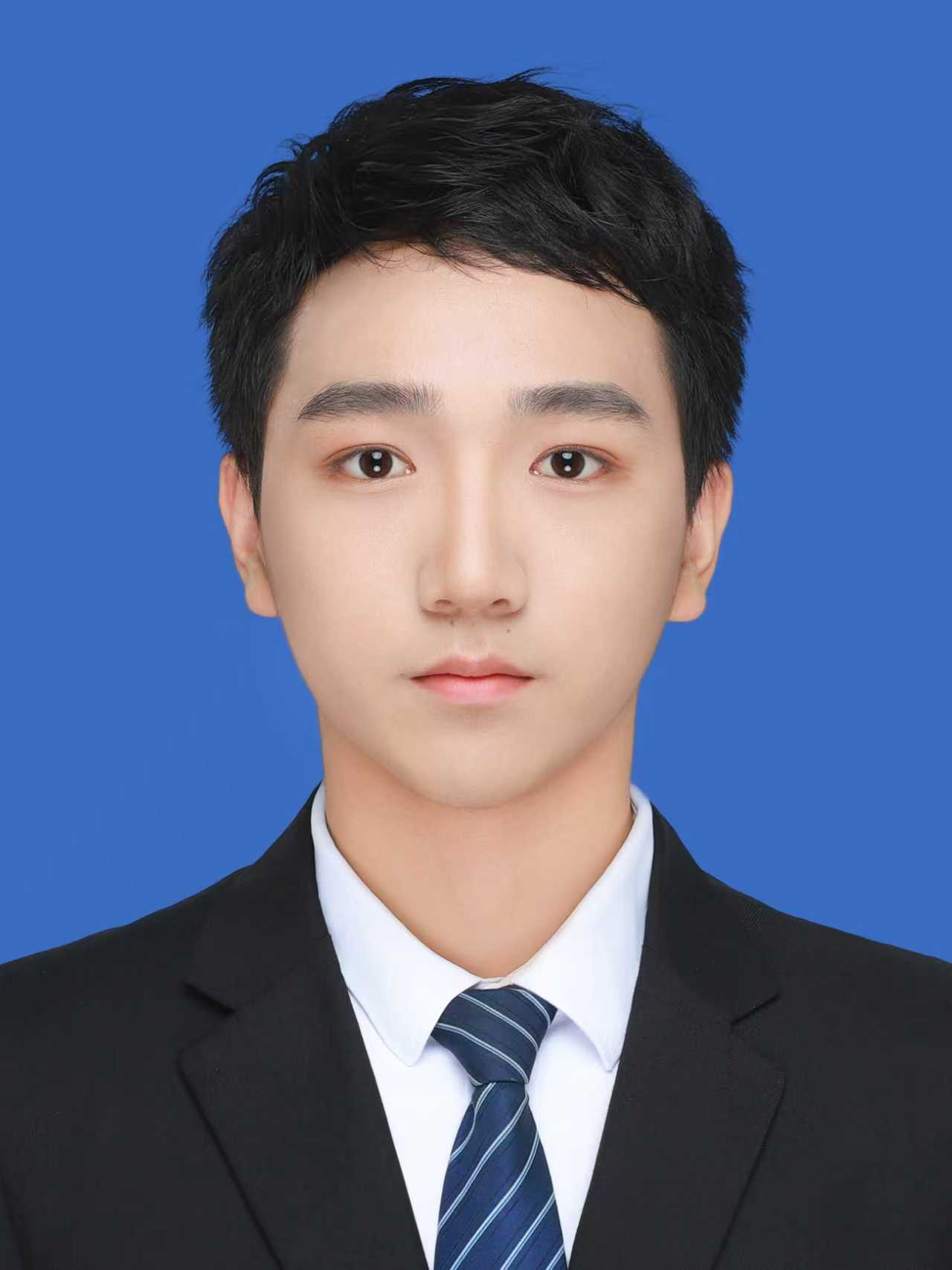 衷志文
